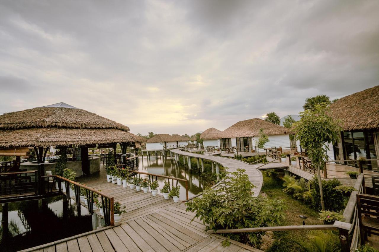 Good Time Relax Resort Кампот Екстериор снимка