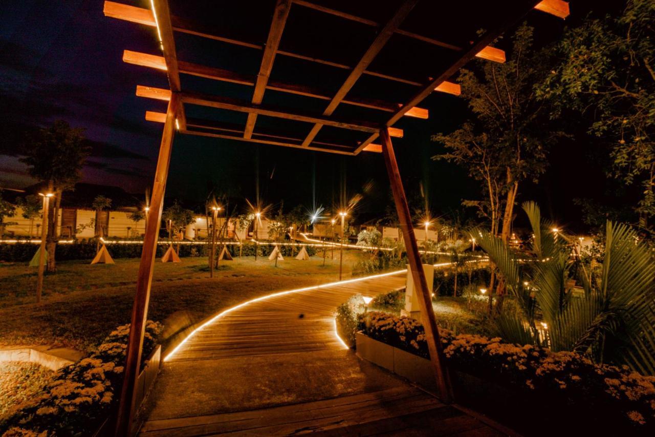 Good Time Relax Resort Кампот Екстериор снимка